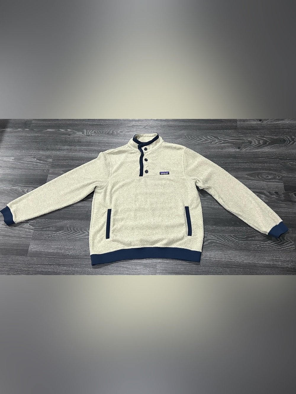Patagonia Men’s Cream Sherpa Snap Pullover with Navy Trim